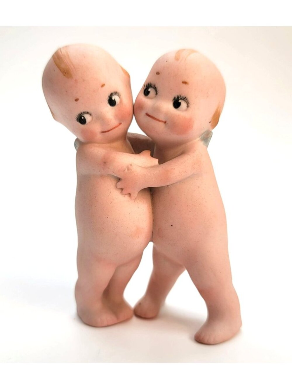 Vintage Cupids / Cupies Figurine Two Cherubs Children Hugging Ceramic  PR618